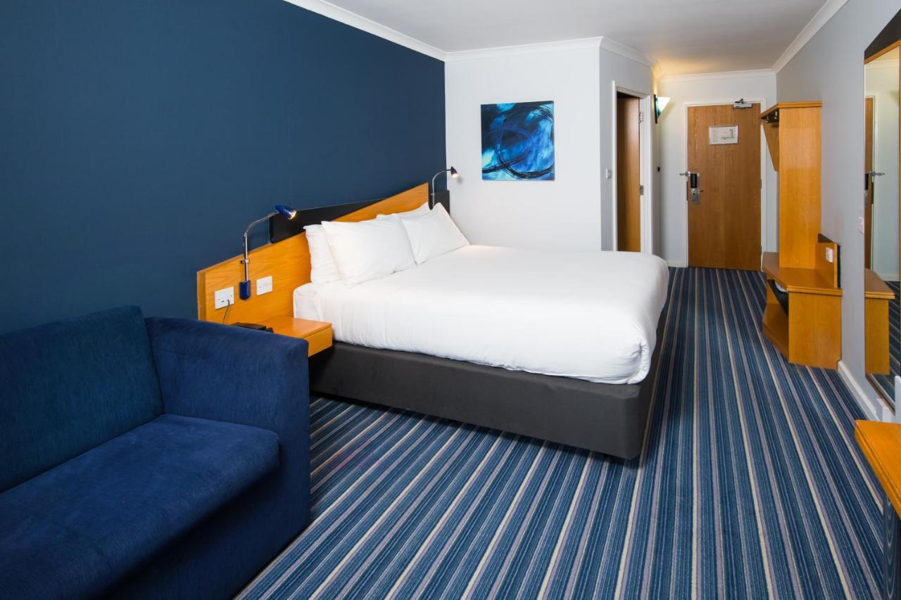 Holiday Inn Express Manchester East, An Ihg Hotel Extérieur photo