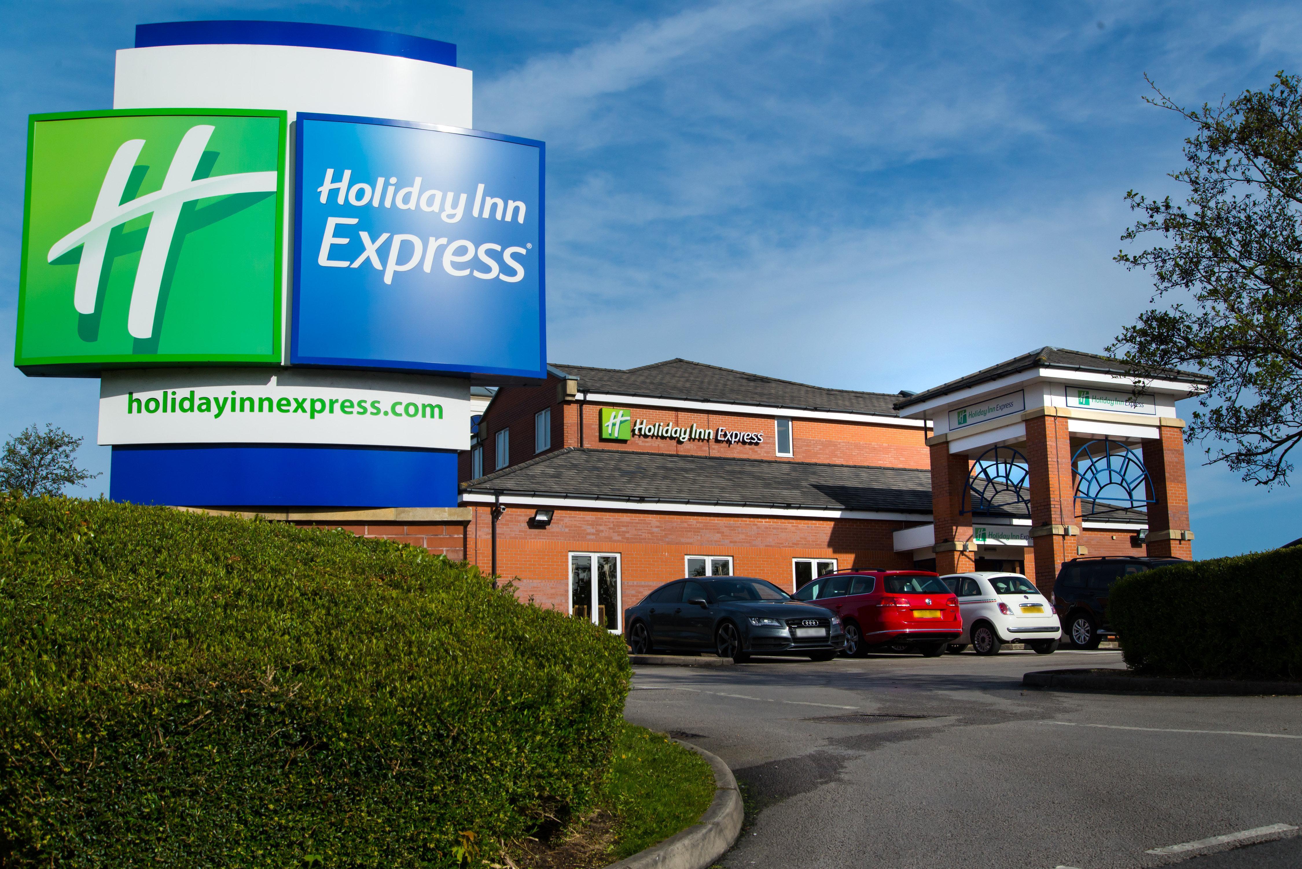 Holiday Inn Express Manchester East, An Ihg Hotel Extérieur photo