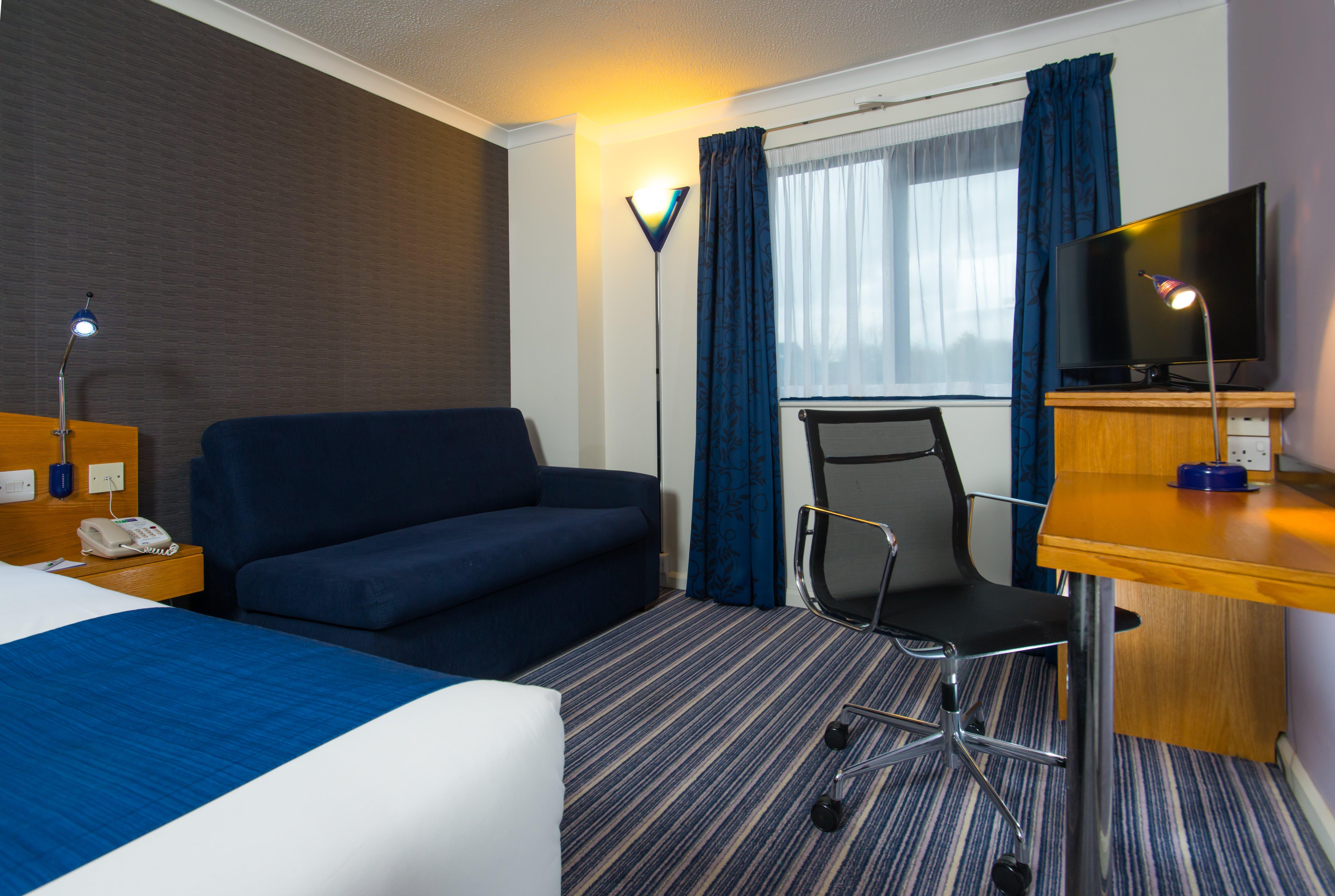 Holiday Inn Express Manchester East, An Ihg Hotel Extérieur photo