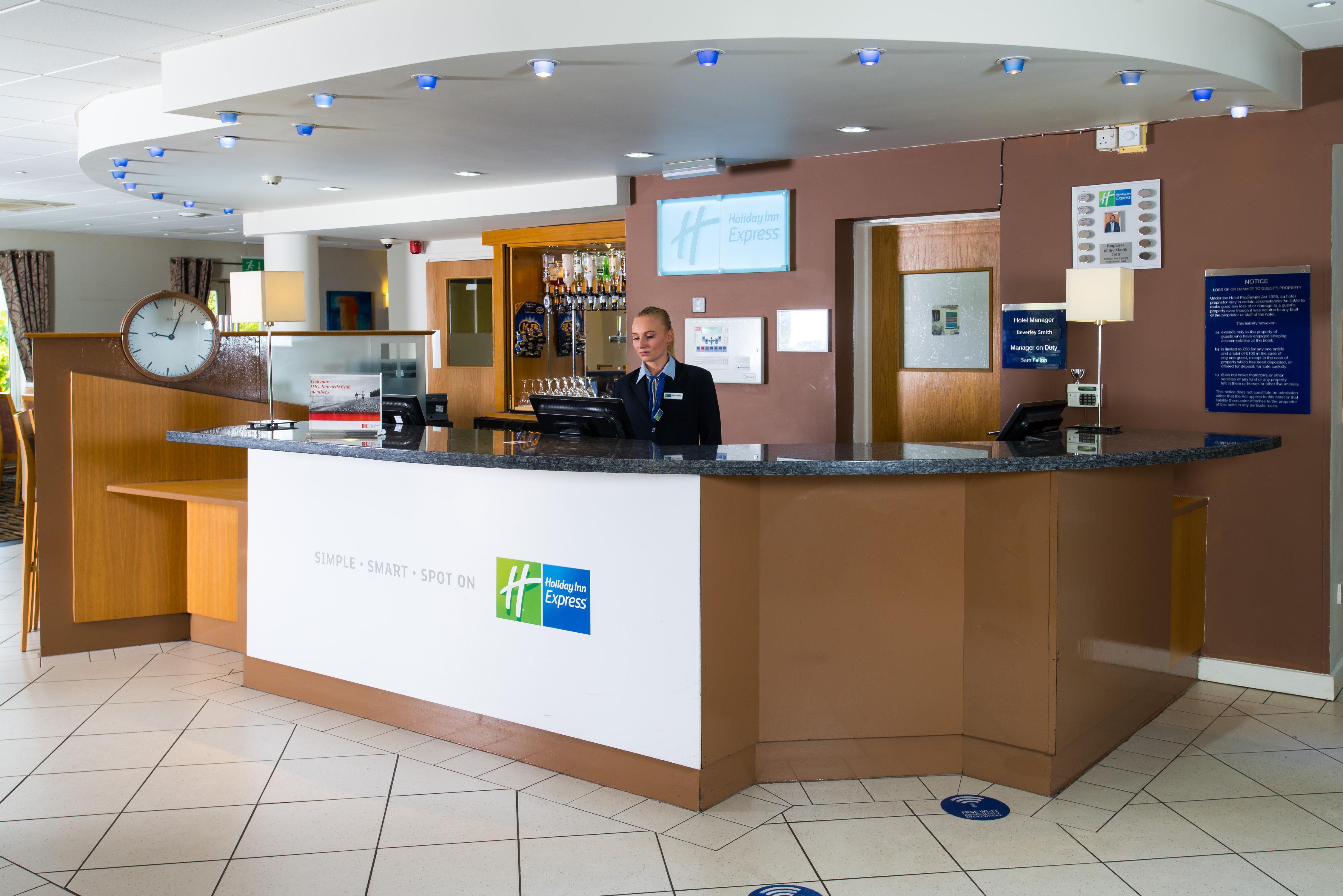 Holiday Inn Express Manchester East, An Ihg Hotel Extérieur photo